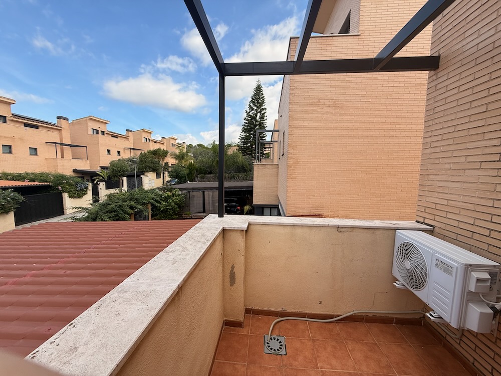 Property 2533 - Image 79